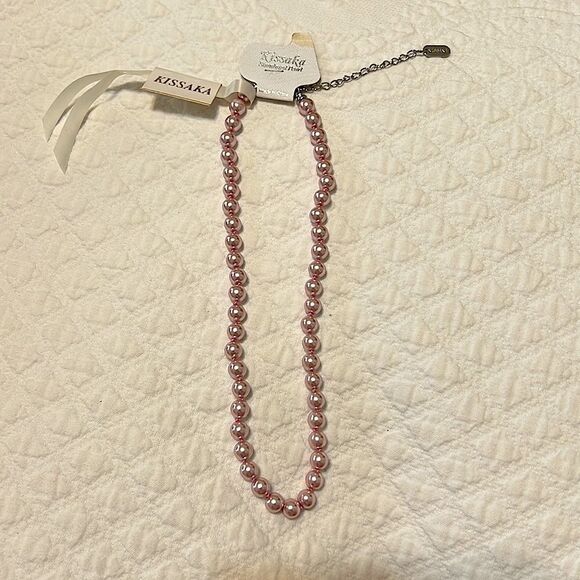 Kissaka Simulated Pink Pearl Necklace - NWT - Picture 1 of 1